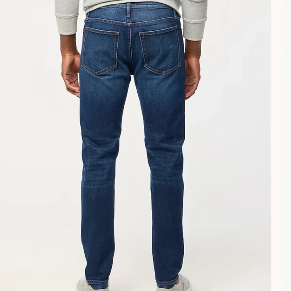 J crew Straight-fit jean in signature flex